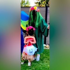 Moana and Tafiti Halloween costumes (semi-homemade)